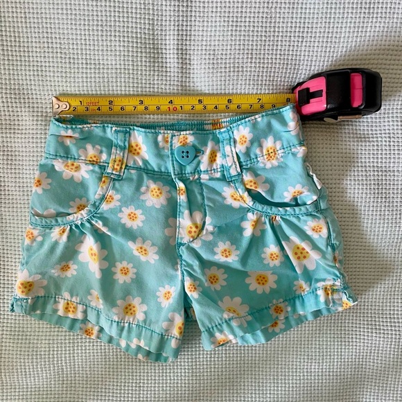 🌼 OshKosh B'gosh Toddler Girl Turquoise Floral Daisy Print Shorts 🌼 2T - Picture 5 of 6